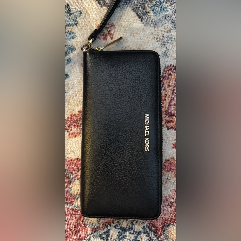 Michael Kors Black Textured Wallet